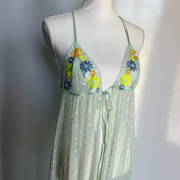 Floral Embroidered Sheer Babydoll Lingerie - Green - Picture 4 of 13